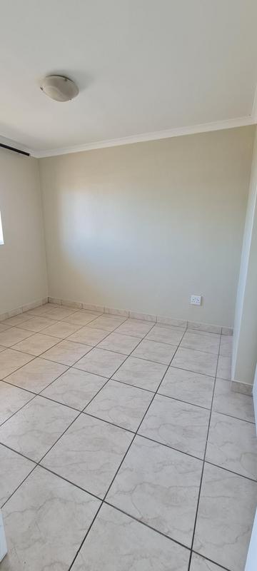 To Let 2 Bedroom Property for Rent in Strand Central Western Cape